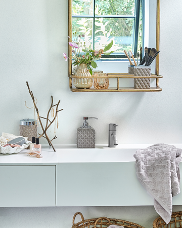 Speglar från Lene Bjerre - eleganta och stiliga speglar som passar perfekt i ditt hem