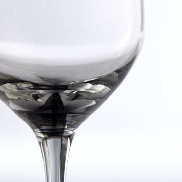 Victorinne rödvinsglas H23 Ø8,5 cm. røykfarget