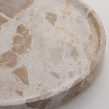 Ellia bricka Ø25 cm. sand marmor