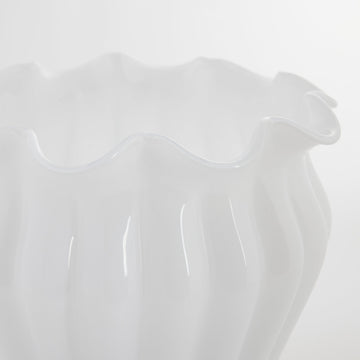 Verinne vas H28,5 cm. vit glas