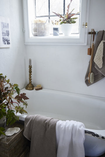 Molli badhandduk 140x70 cm. vit 100 % ekologisk bomull