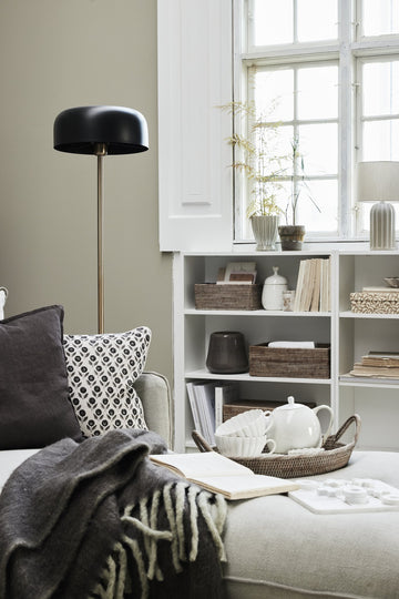 Sofillia golvslampa L28XH150XB28 cm. svart