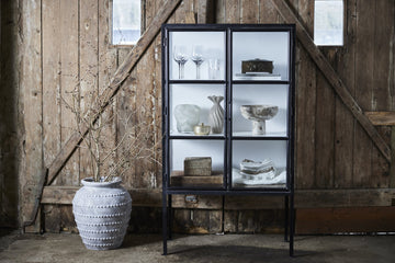 Anna kruka H48 cm. antikk grå keramik