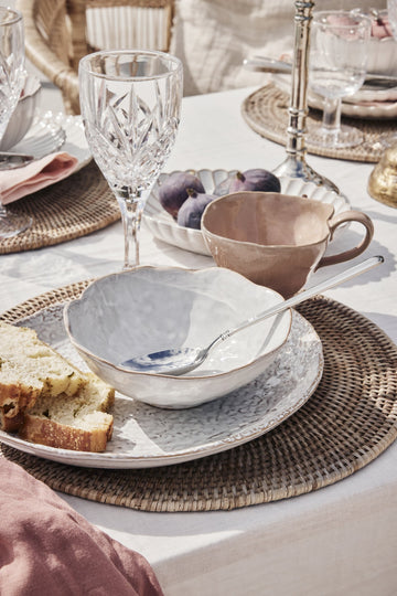 Delia bestikk 16 dela