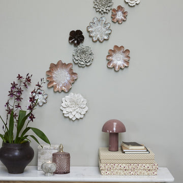 Florilla väggdekoration Ø11 cm. vit keramik