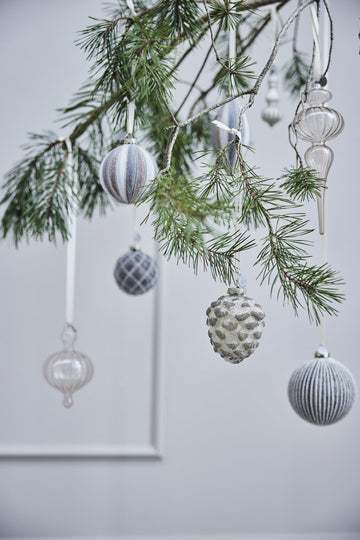Glosille ornament H21 cm. sand