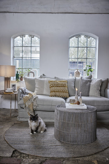 Eliana ljushållare H12,5 cm. sand marmor