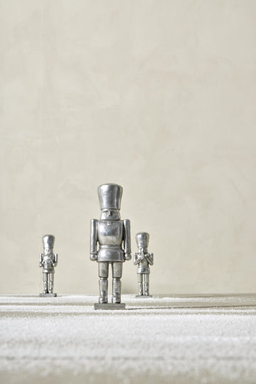 Serafina nötknäppare 22,7 cm. antikt silver