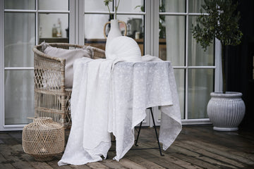 Eloise duk L220XB160 cm. benvit