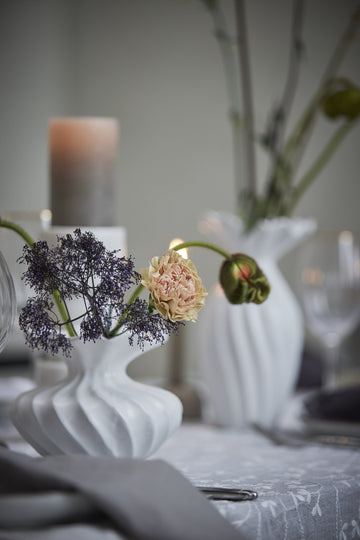 Susille vas H14 Ø16,5 cm. vit