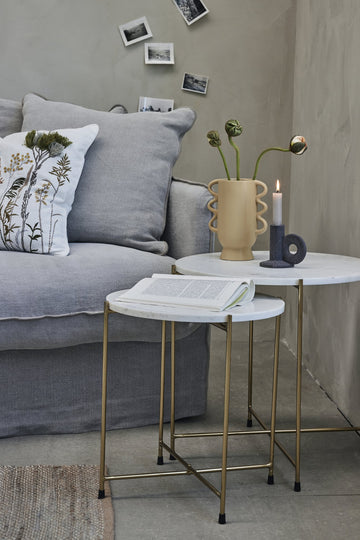 Marmilla sidebord H50 Ø50 cm. vit