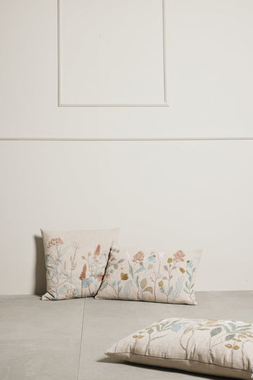 Inielle broderade putetrekk 40x60 cm. sand