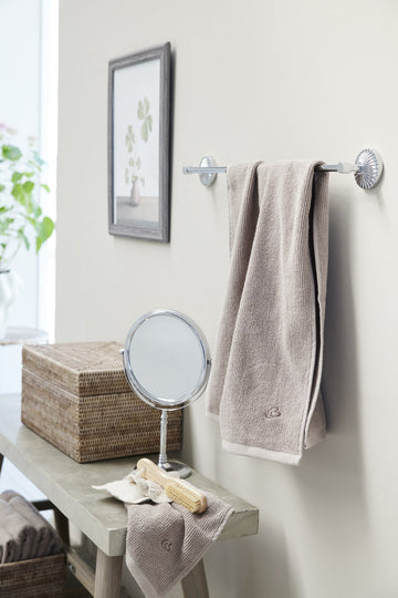 Liva handdukshållare 60cm. silver