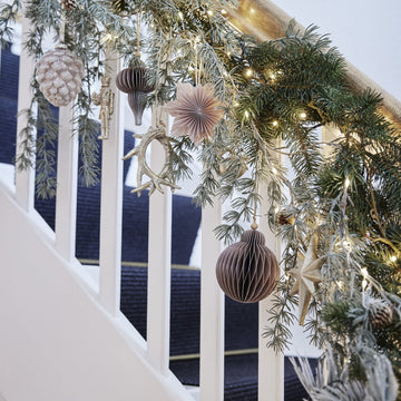 Norille ornament H9,5 cm. støvet rosa