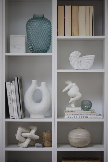 Serafina kvinnogestalt H23 cm. vit