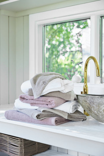 Molli gästhandduk 50x30 cm. vit 100 % ekologisk bomull