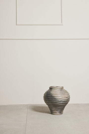 Hielle vas H31 cm. grå keramik