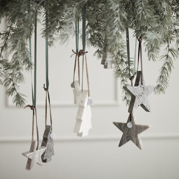 Elina ornament H1,5 cm. mørk sand