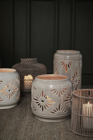 Hilde lykta H25 cm. vit