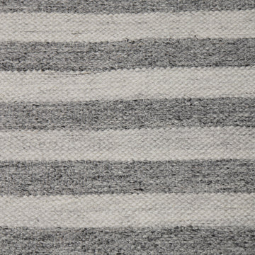 Strielle golvmatta L150XB150 cm. lysegrå