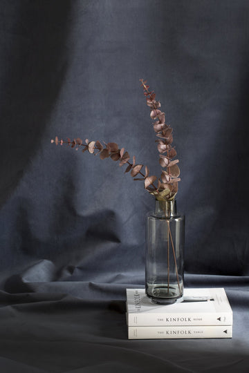 Hedria vas H30 cm. røyket grå glas