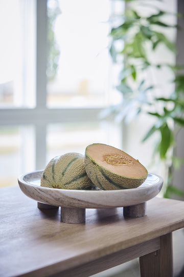 Esille bricka Ø32 cm. mørk sand marmor