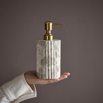 Eliana dispenser H18,5 cm. sand marmor