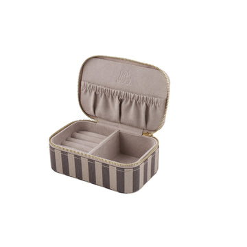 Ayille smyckeskrin 13x9x5.5 cm.